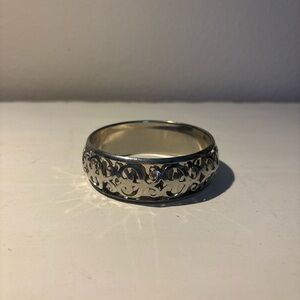 Elegant Silver Filigree bracelet